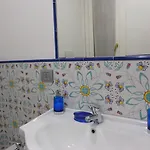 Vanessa House Bed & Breakfast 4*