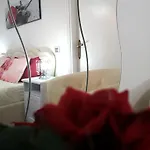 Vanessa House 4*