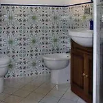 Bed and Breakfast Vanessa House 4*