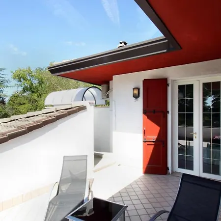 Couette-café Vanessa House 4*