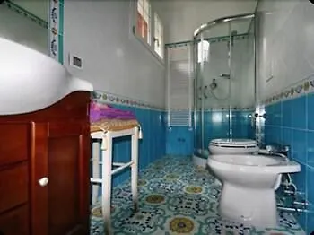 Vanessa House