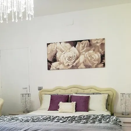 Couette-café Vanessa House 4*