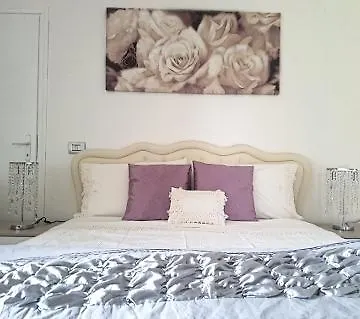 住宿加早餐酒店 瓦内萨住宿加早餐旅馆 4*