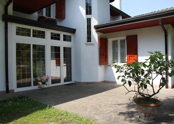 Nocleg ze śniadaniem Vanessa House 4*